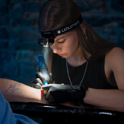 PRE-ORDER | HF4 Black Headlamp – image 2