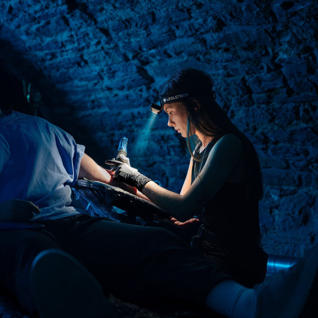 PRE-ORDER | HF4 Black Headlamp – image 7