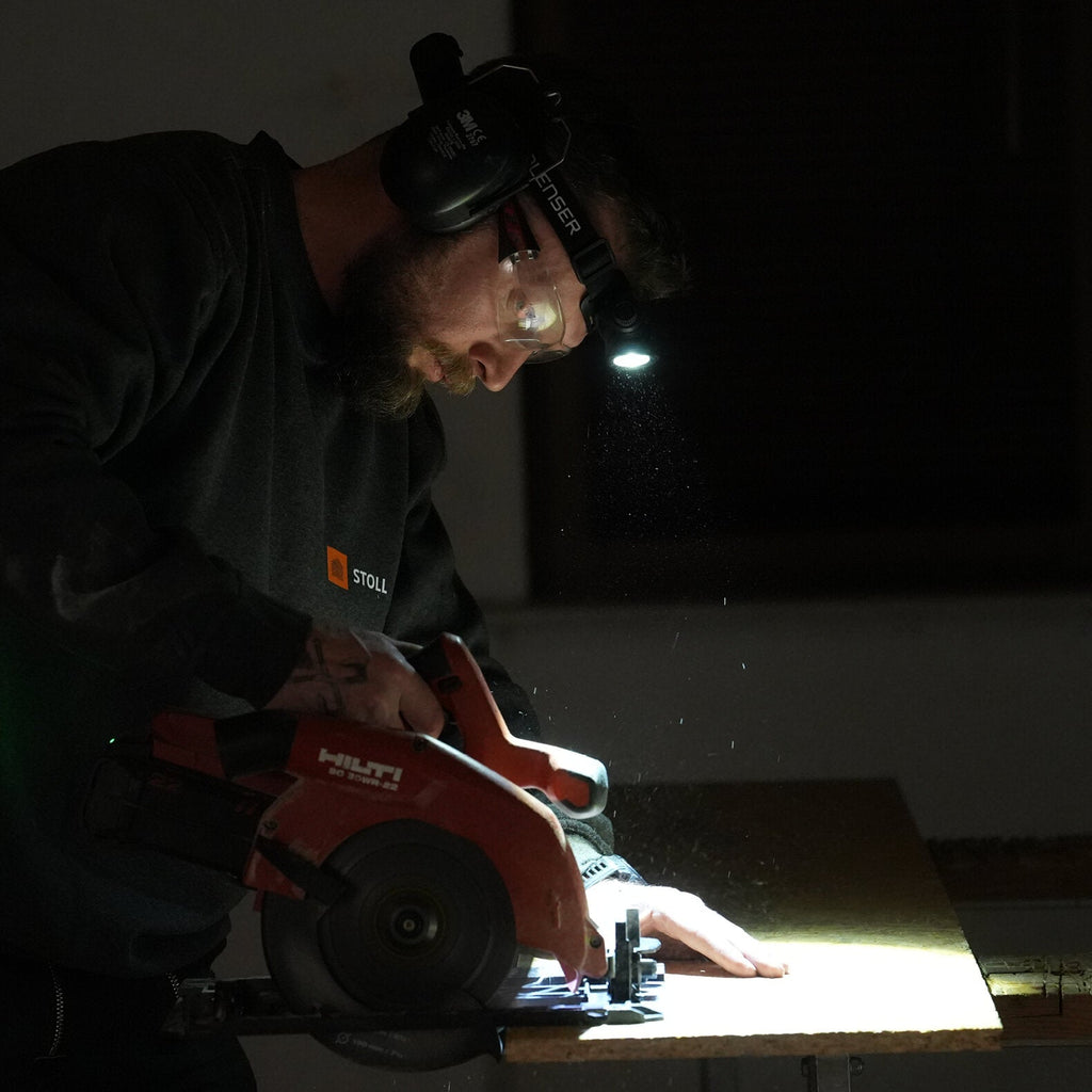 PRE-ORDER | H7R Black Headlamp – image 2