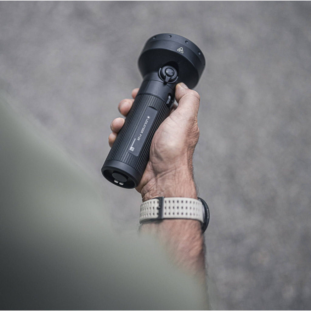 PRE-ORDER | P18R FLASHLIGHT – image 7