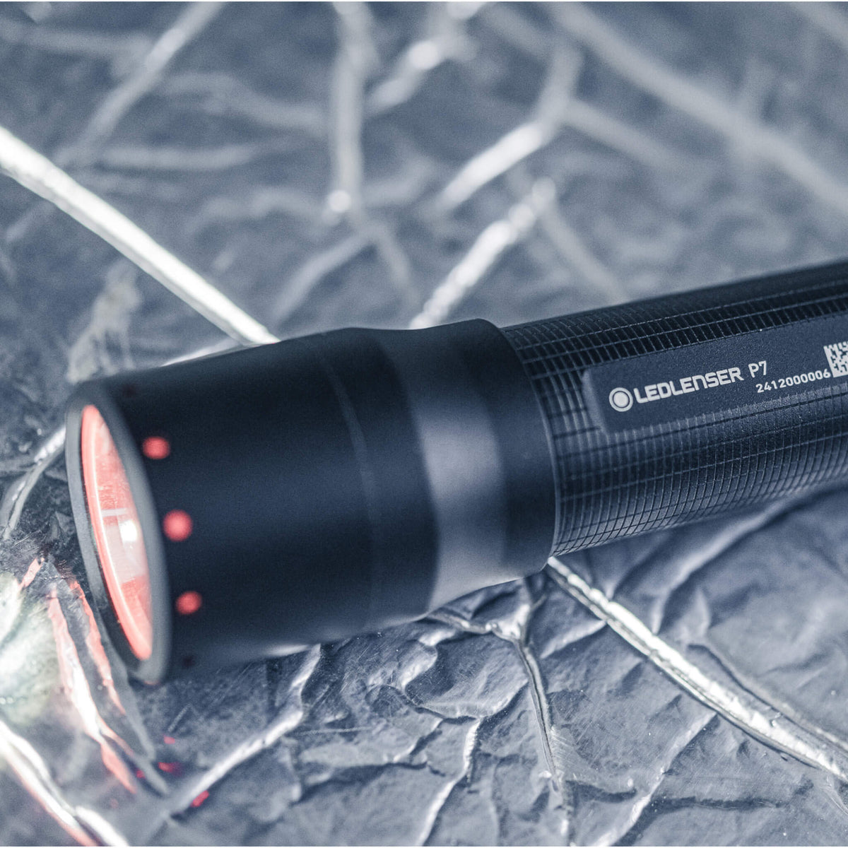 P7 Flashlight – image 5